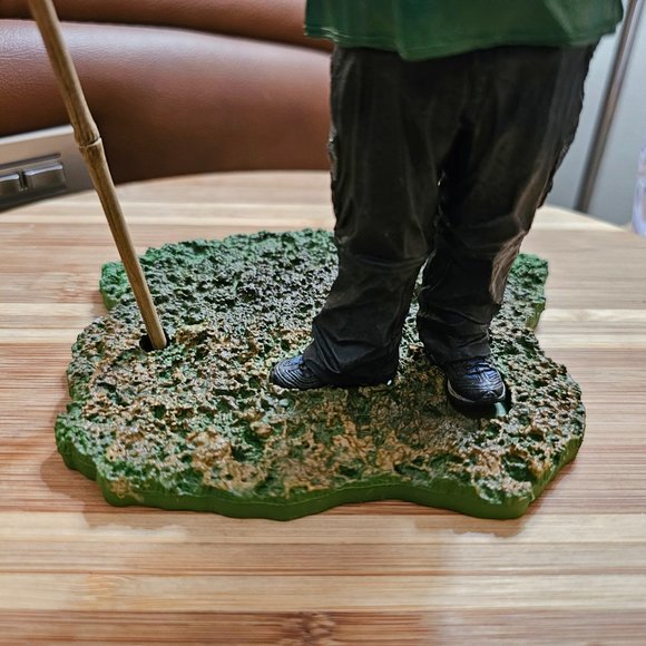 LOST Figure: Hurley, McFarlane Toys, VGUC, no box, LOST memorabilia, collectible - Picture 4 of 9